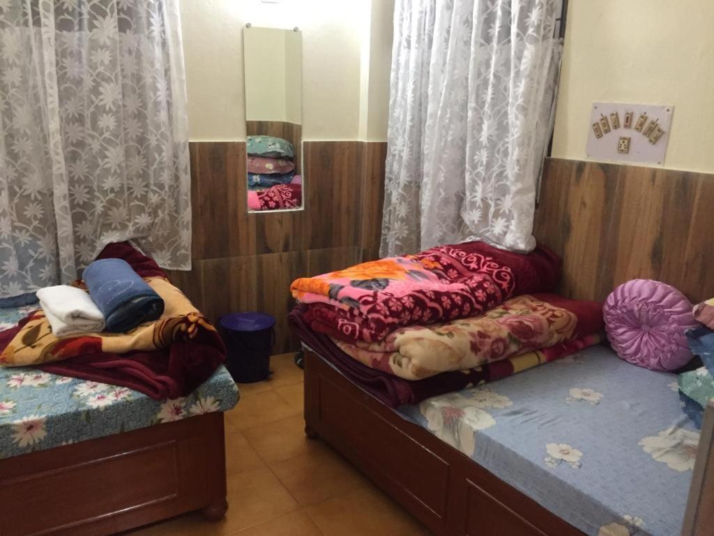 Swastika And Travels Bazar Near Hdfc Bank Nh55 Road Homestay